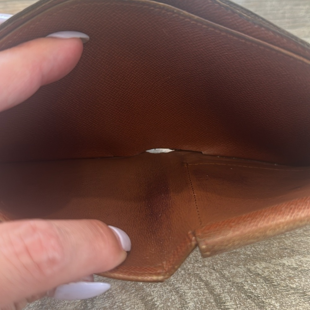 Louis Vuitton Bifold Wallet Vintage - Picture 6 of 10